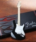 Preview: Fender™ - Stratocaster™  - Classic Black Finish - inkl. Gitarrenständer und Geschenkbox