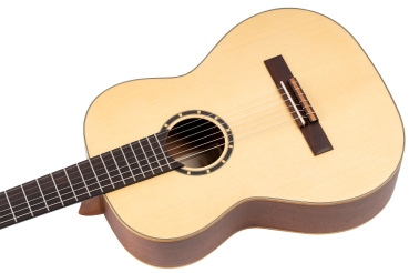 Ortega Jugendgitarre R-121-7/8 - Fichte - inkl. Gigbag