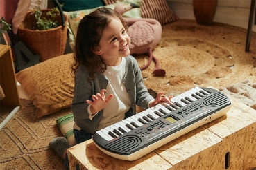 Casio Mini-Keyboard SA-81 - 100 Sounds - 50 Rhythmen