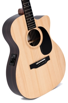 Sigma OOO-TCE - OOO-Form - massive Sitka-Fichtendecke - Boden & Zarge: Tilia