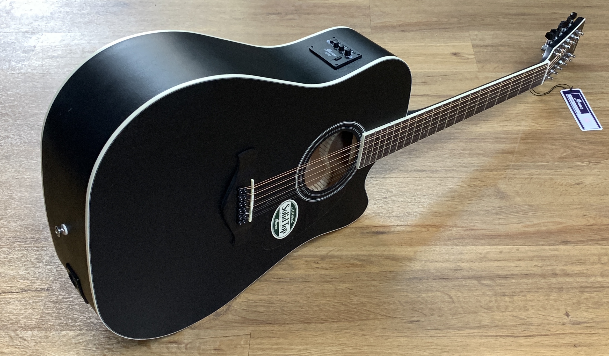 ibanez aw8412