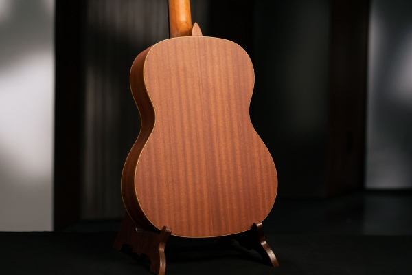 Ortega Jugendgitarre R-122-7/8 - Zeder - inkl. Gigbag