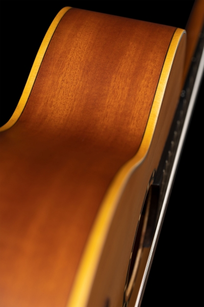 Ortega Jugendgitarre R-122-7/8 - Zeder - inkl. Gigbag