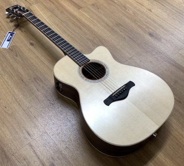 Ibanez ACFS580CE-OPS - Elektroakustik Gitarre - Vollmassiv - inkl. Case - B-Ware