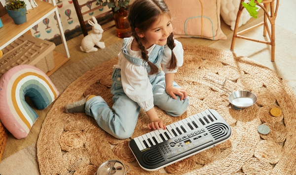 Casio Mini Keyboard SA-51 - 100 Sounds - 50 Rhythmen