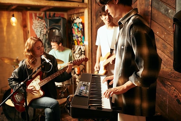 Casio Keyboard CTS-500 -